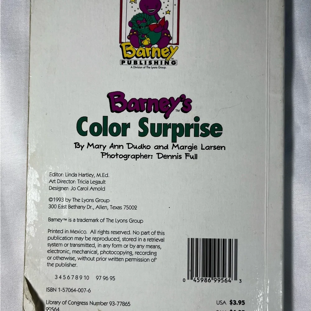 Barney’s Color Surprise Mary Ann Dudko‎ 1993 Hardcover Board Book Lynos
